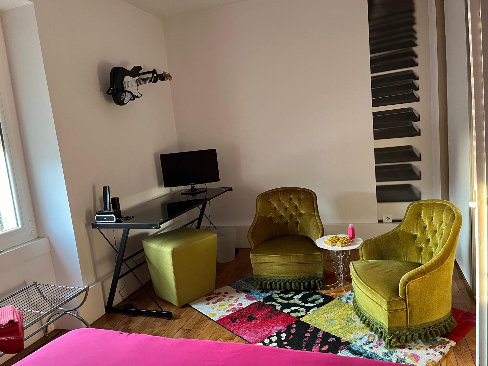 Chambre D'Hotes Le Cadran Des Chauvelles Nevers Exterior photo