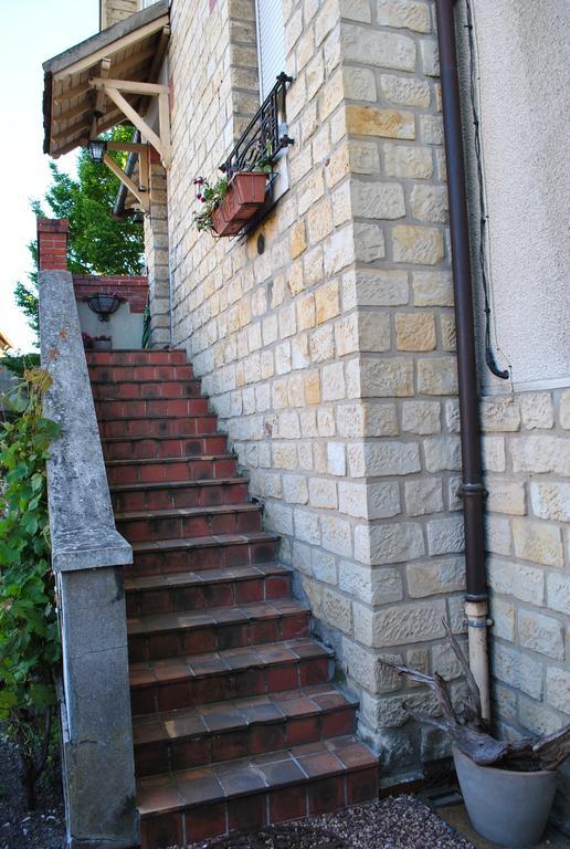 Chambre D'Hotes Le Cadran Des Chauvelles Nevers Exterior photo